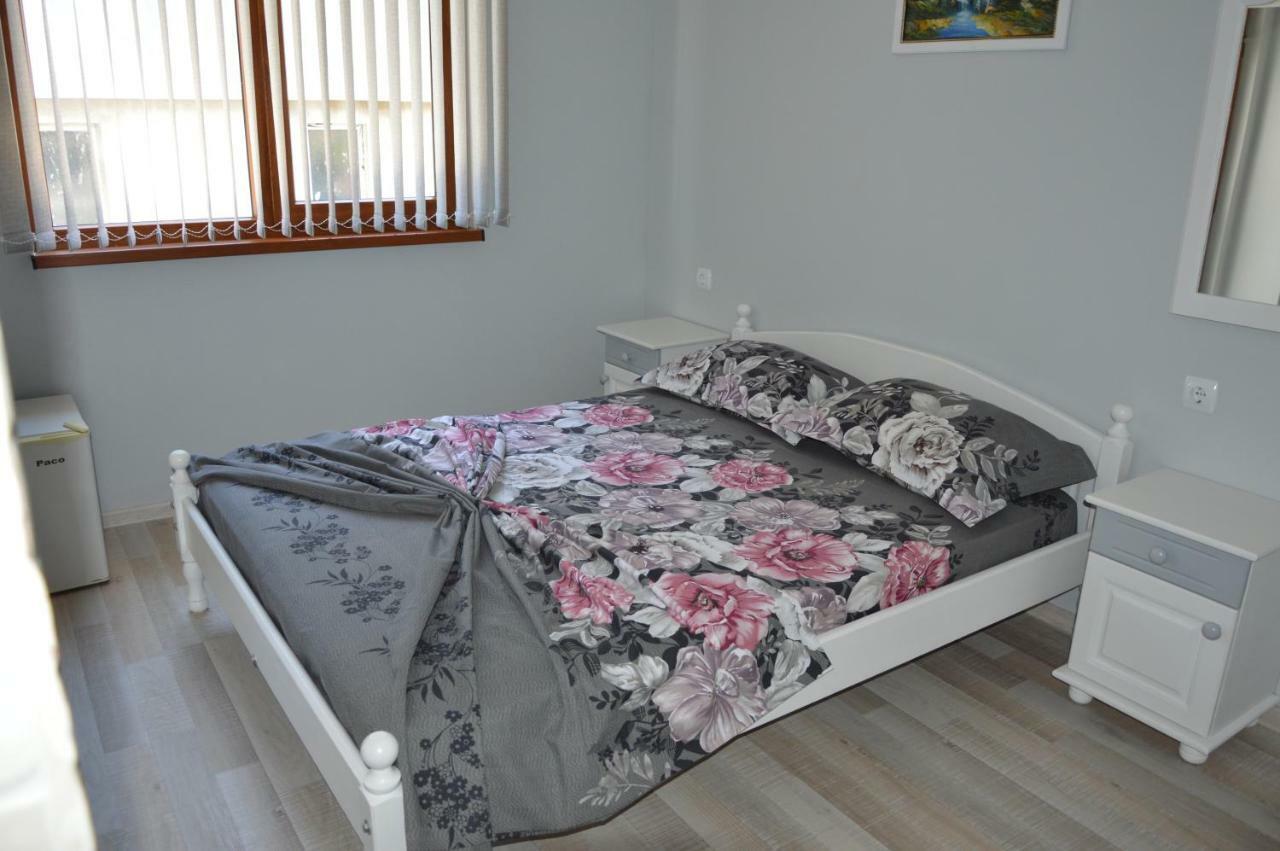 Семейна Къща “Вълчеви” Kiten  Extérieur photo