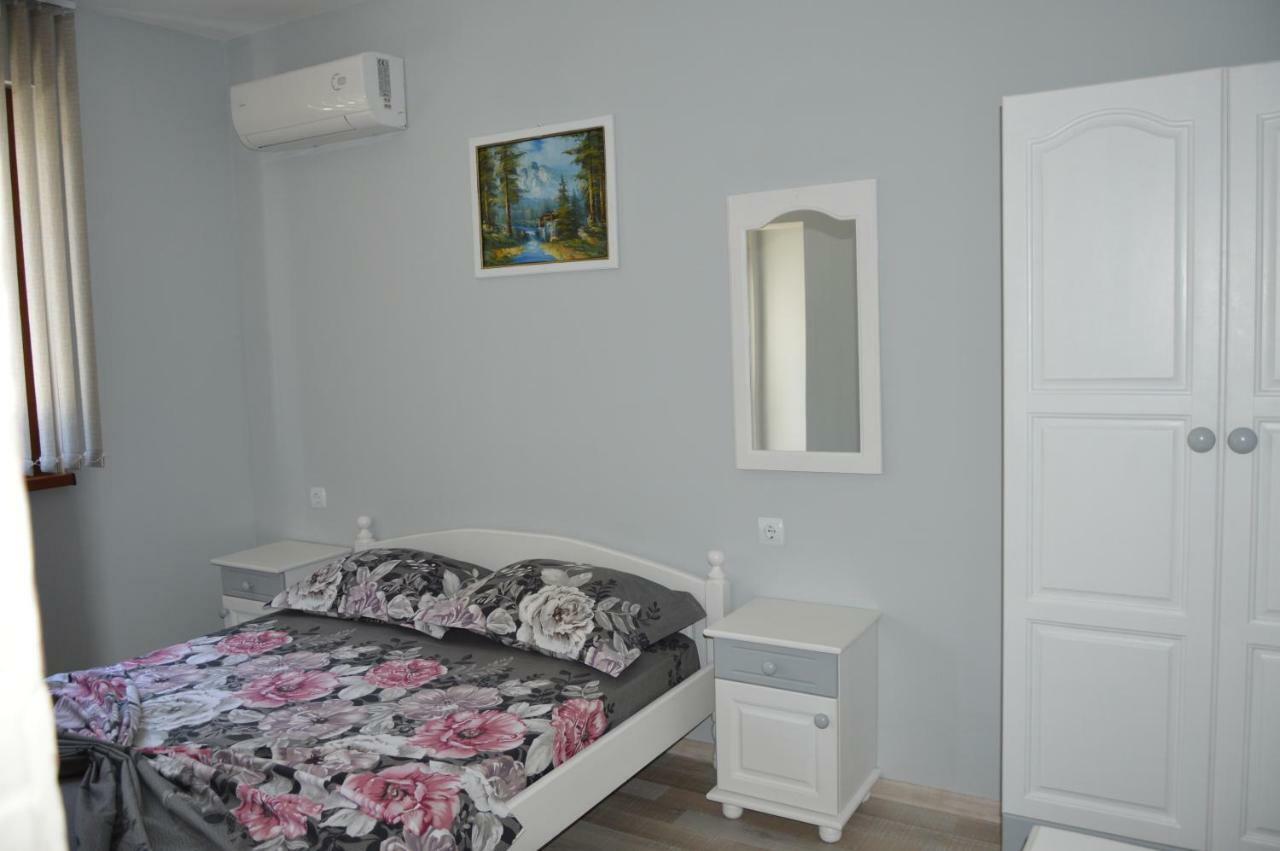 Семейна Къща “Вълчеви” Kiten  Extérieur photo